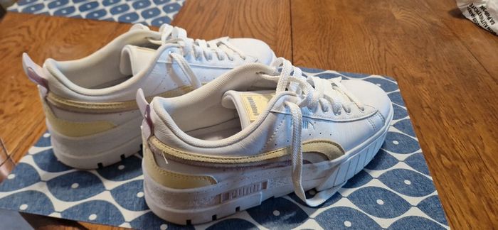 Paire de baskets puma taille 39 neuve