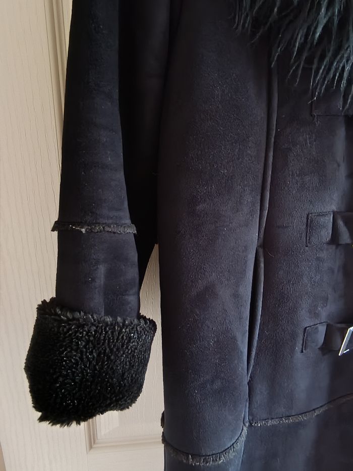 Manteau suédine noir col fausse fourrure - photo numéro 3