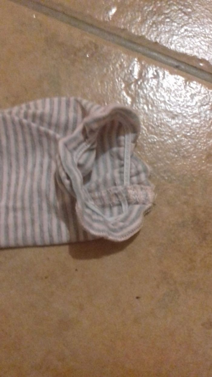 T-shirt manches longues col roulé 2A / 86cms - photo numéro 3