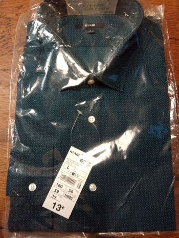 Chemise neuve coupe ajustée