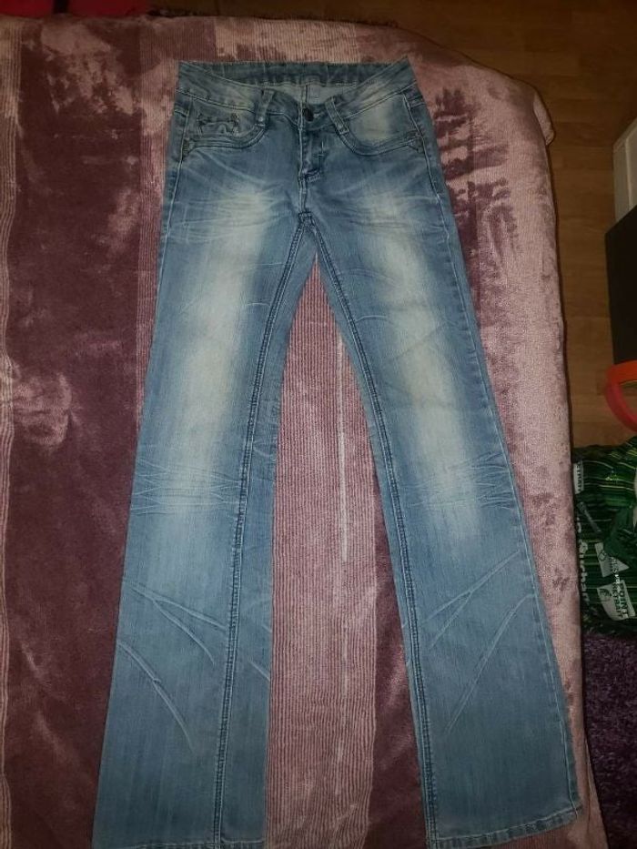 Jean femme taille 34 voir 36