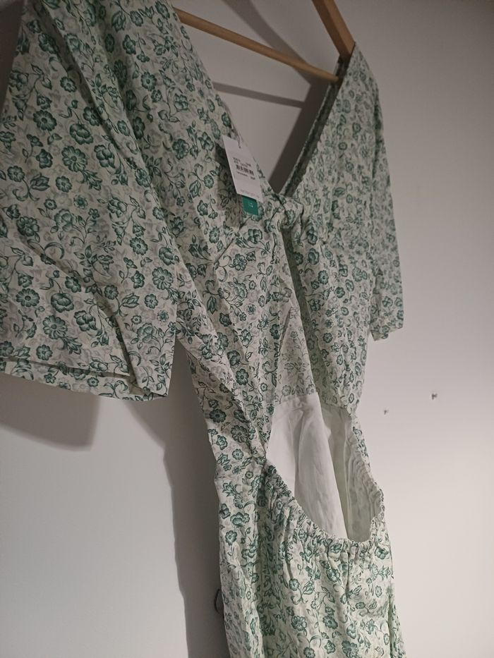 Robe Neuve xs/34 de Karl Marc John - photo numéro 4