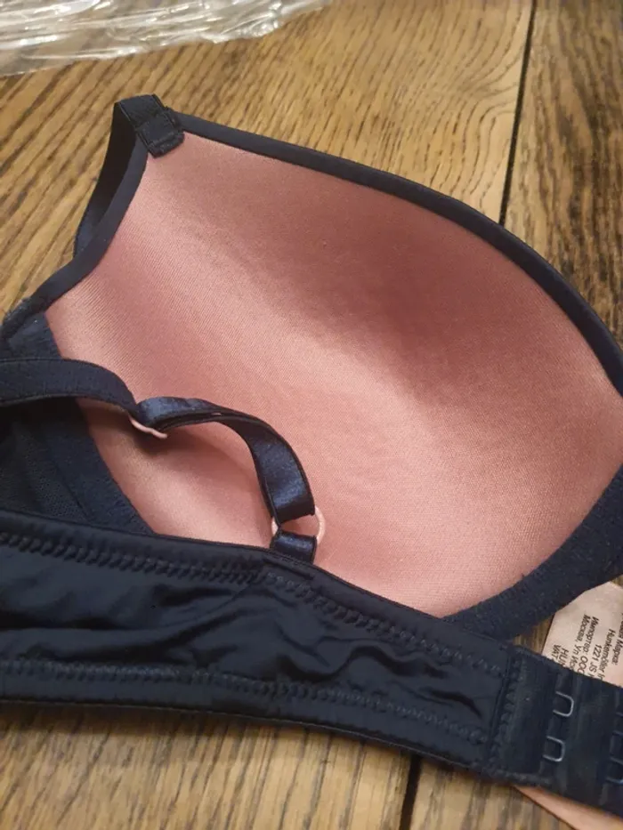 Soutien gorge bleu  Hunkemöller 95B eu 80B - photo numéro 20