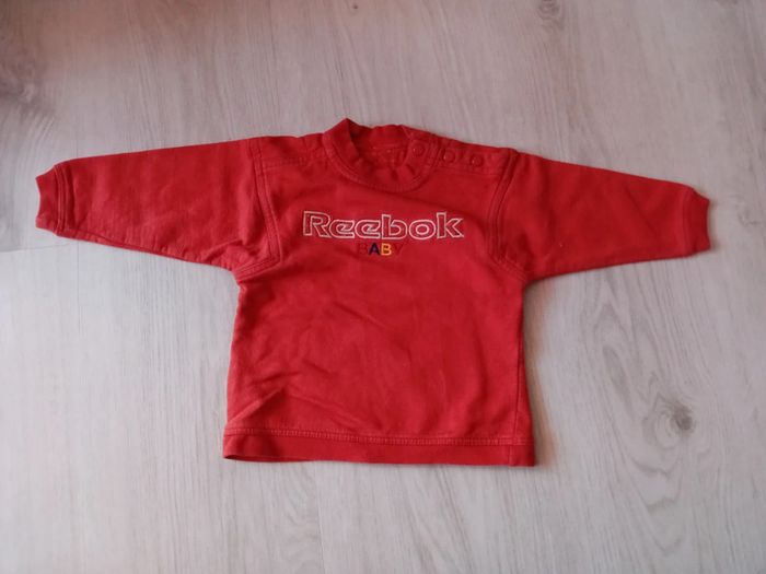 Pull reebok 6 mois