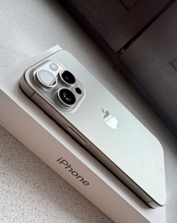 iPhone 15 pro max - photo numéro 3