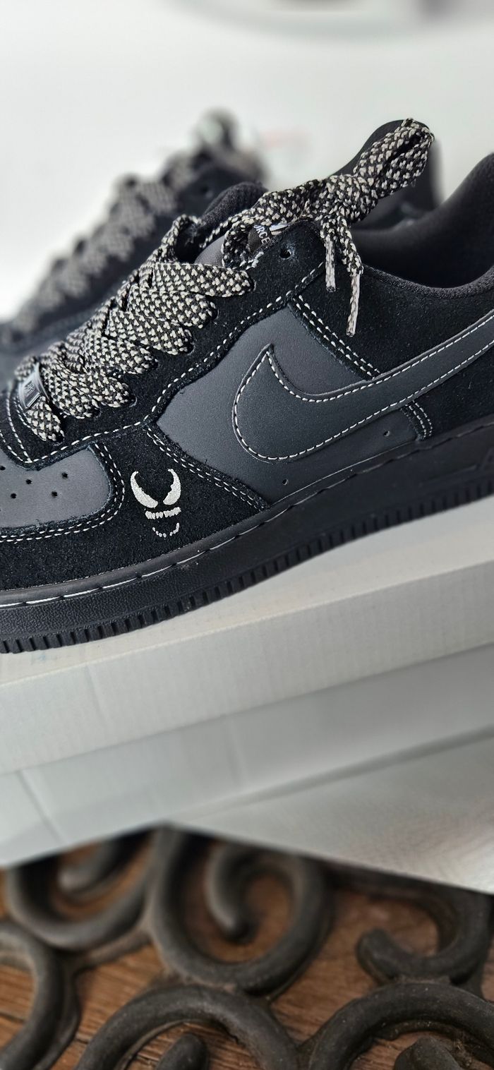 Basket Venom Nike neuf dans boite - photo numéro 5