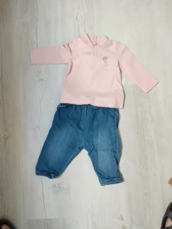 Ensemble hiver jean doublé et col roulé 9 mois