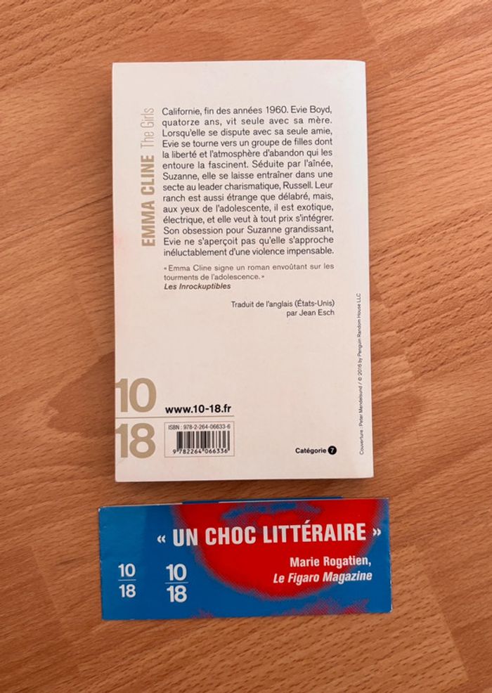 Livre The Girls de Emma Cline - photo numéro 2