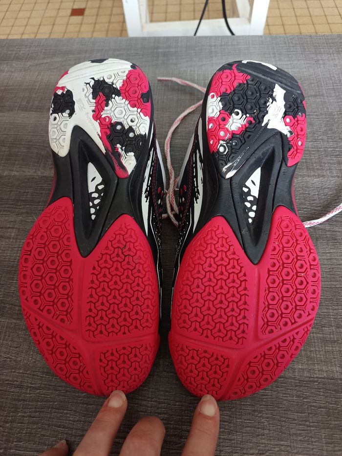Chaussures de sport - photo numéro 3