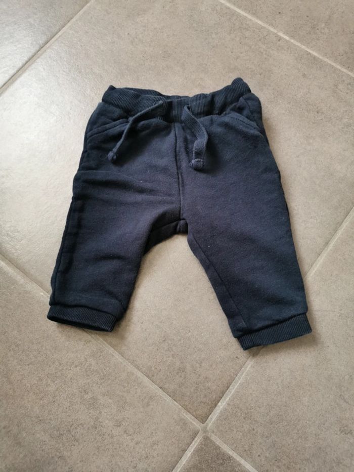 Jogging 6 mois kiabi