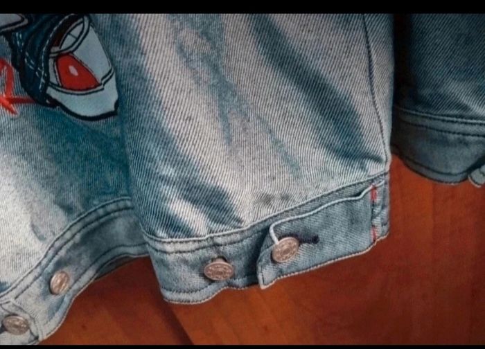 Veste en jean 8ans style vintage avec broderie au dos - photo numéro 6