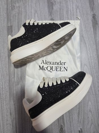 Alexander mcqueen noir