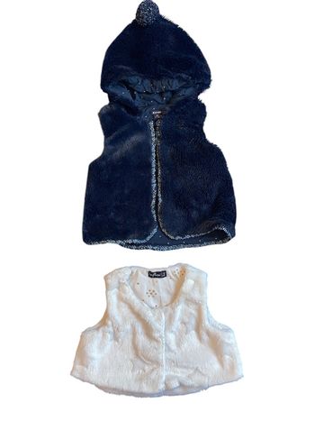 Lot 2 boléro fille 9 mois