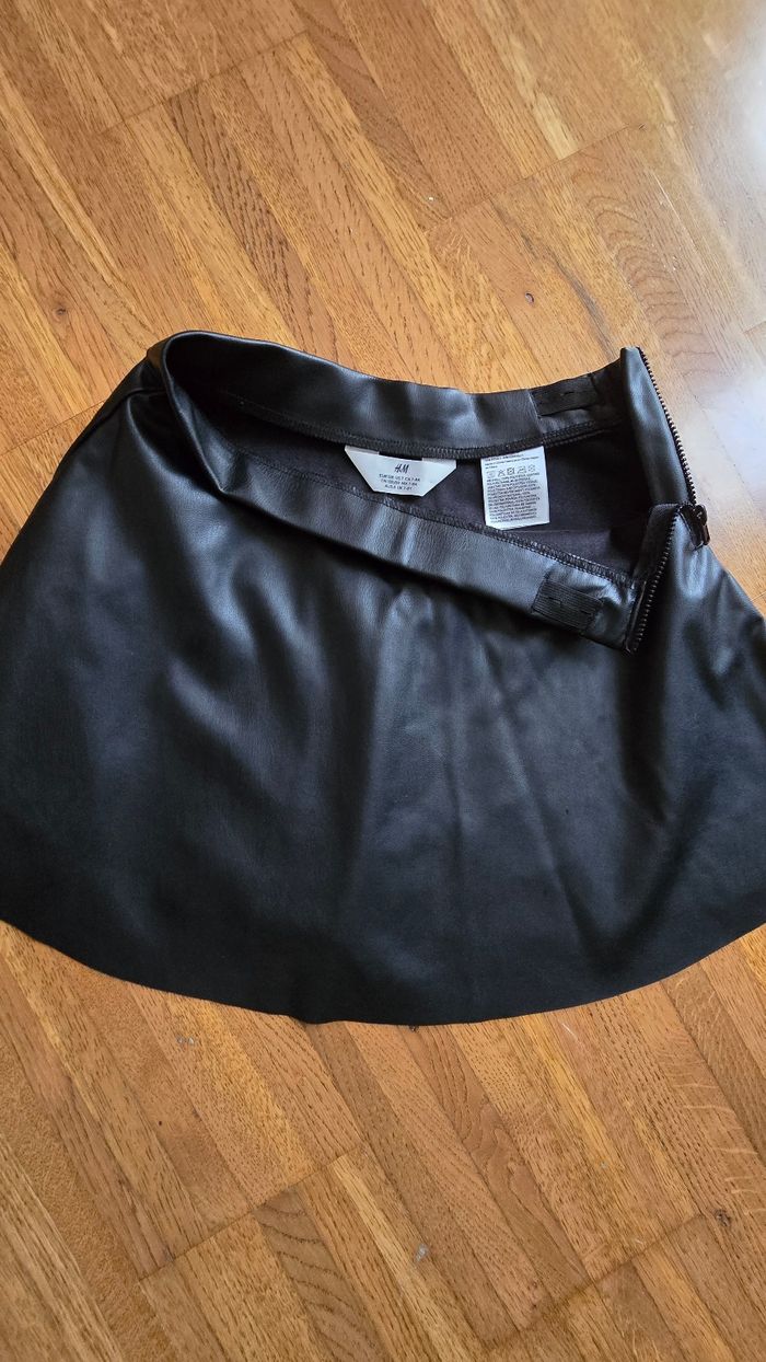 Jupe simili 7-8 ans - photo numéro 3