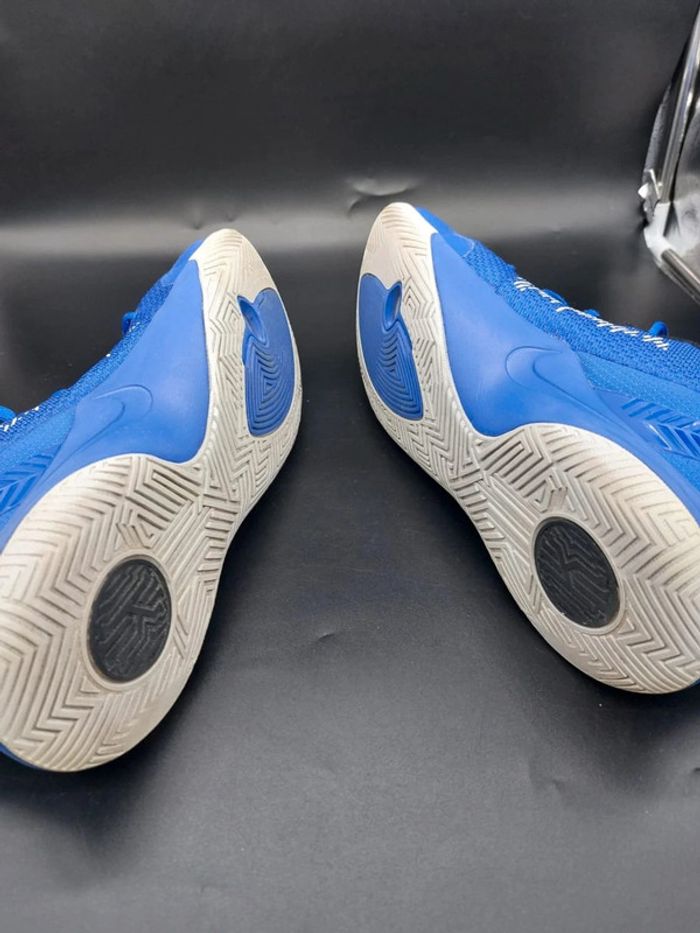 Nike Kyri Flytrap 2 Duke - photo numéro 8