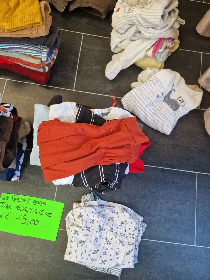 Lot vêtements toute taille garçon - photo numéro 2