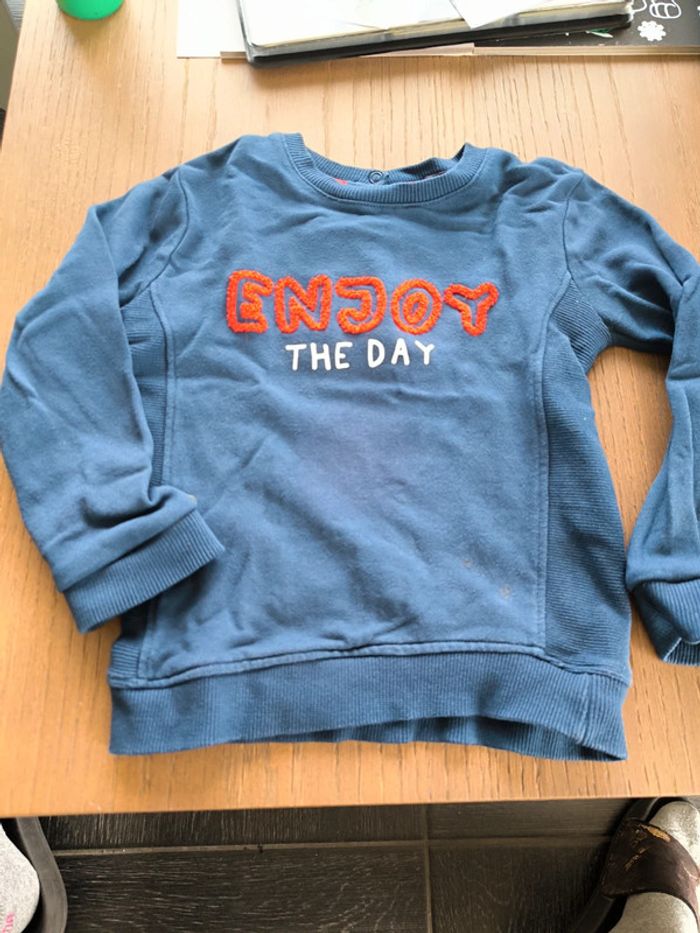 Sweat pull léger enjoy Kiabi