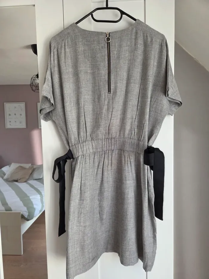 Robe vintage Zara femme taille 38 - photo numéro 2