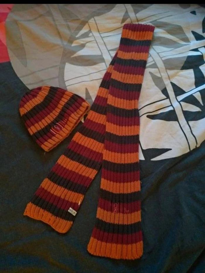 Ensemble Echarpe et bonnet OKaïdi