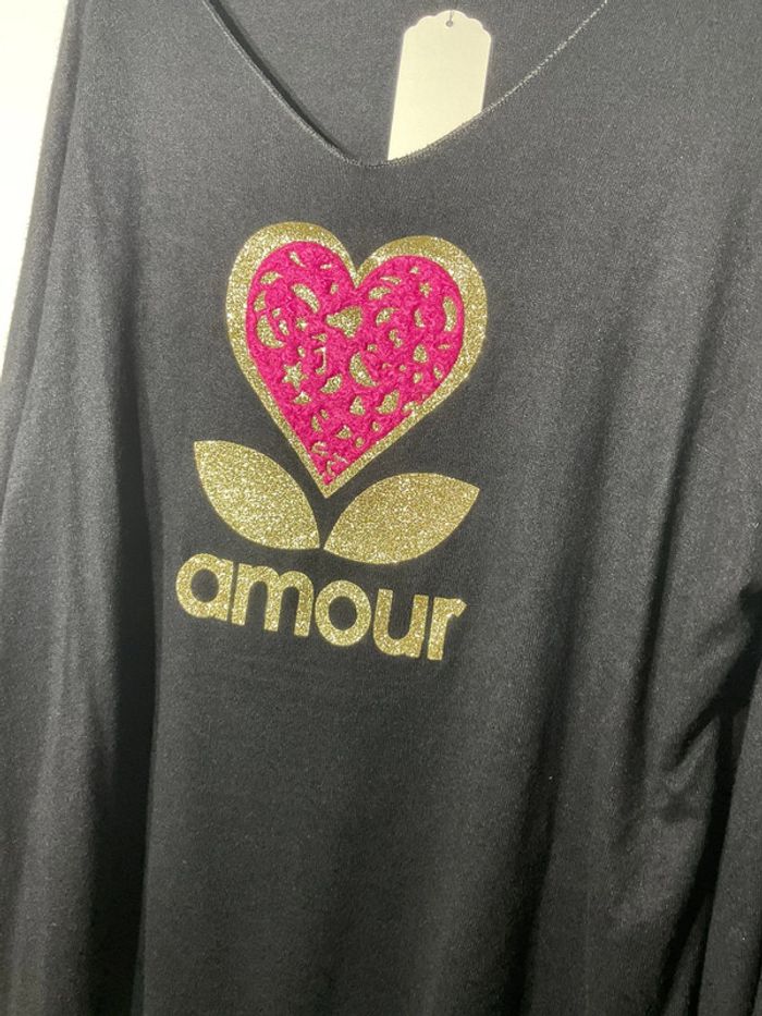 Pull « amour » femme taille unique (40-46)- just me- neuf avec étiquette - photo numéro 2