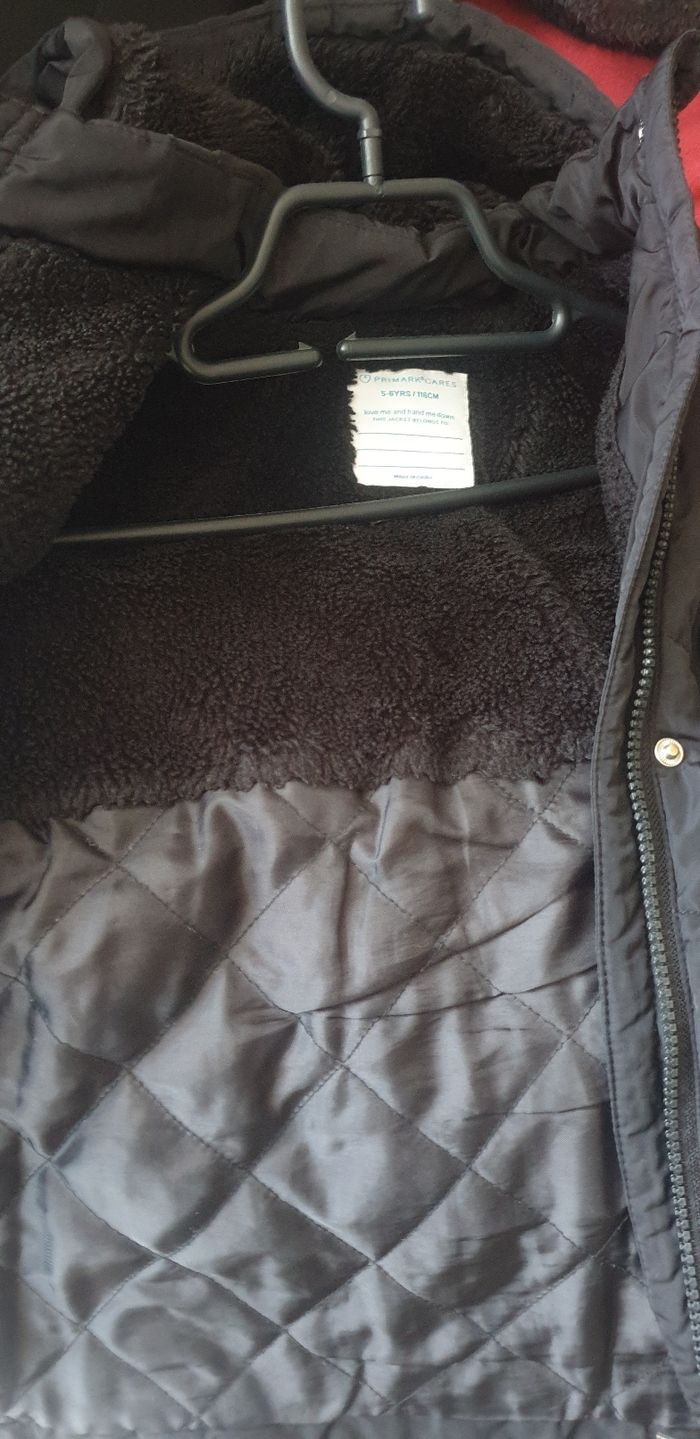 Manteau à capuche primark 5/6 ans - photo numéro 3