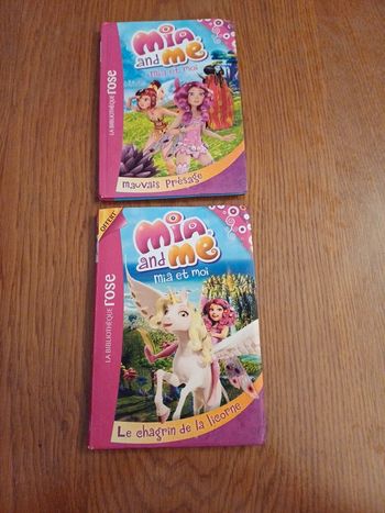 Lot de 2 livres Mia and me