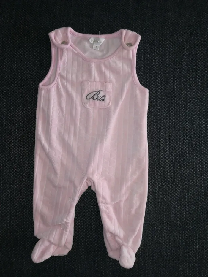 Jolie combinaison rose avec les pieds, pour l'été, bébé fille 1mois
