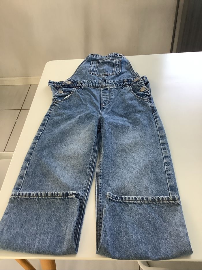 Salopette jeans taille 8 ans