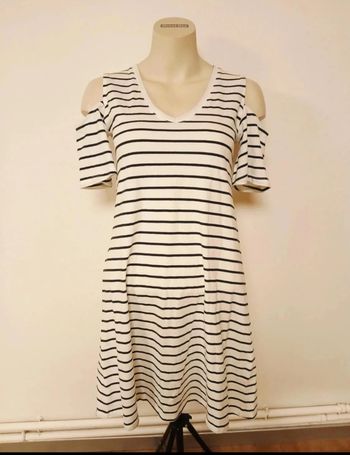 Robe marinière col en V