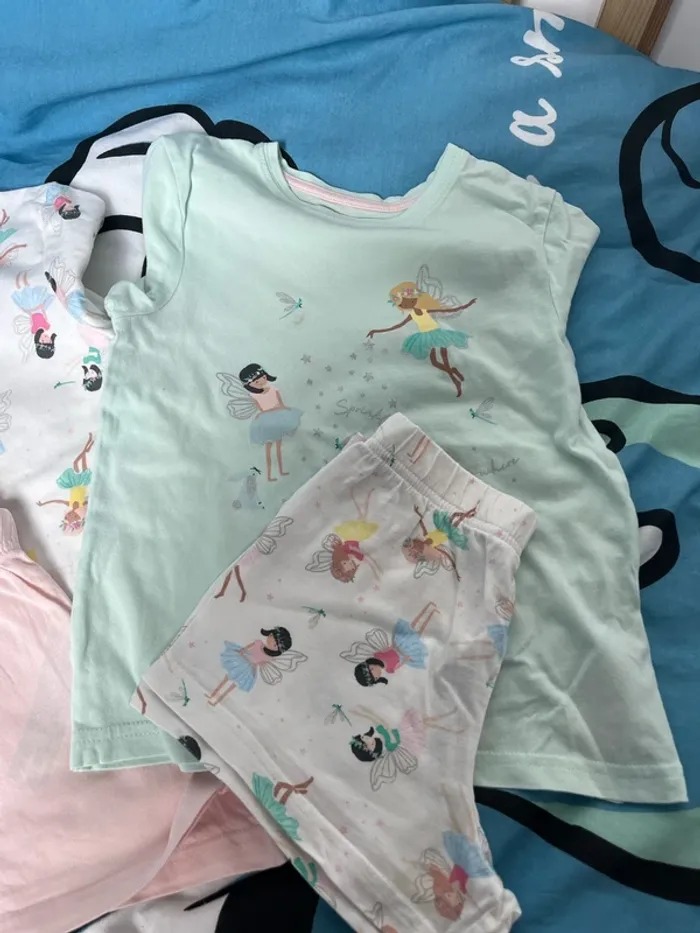 Lot de 2 pyjamas short 5-6 ans - photo numéro 3