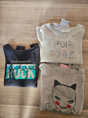 Lot 3 pulls 8 ans fille