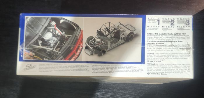maquette chevy race truck #1 diehard nascar monogram (scellée) - photo numéro 4