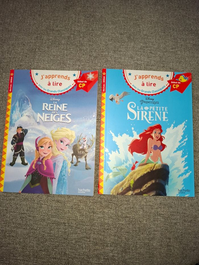 Lot de 2 livres Disney J'apprends à lire : La reine des neiges et La petite sirène