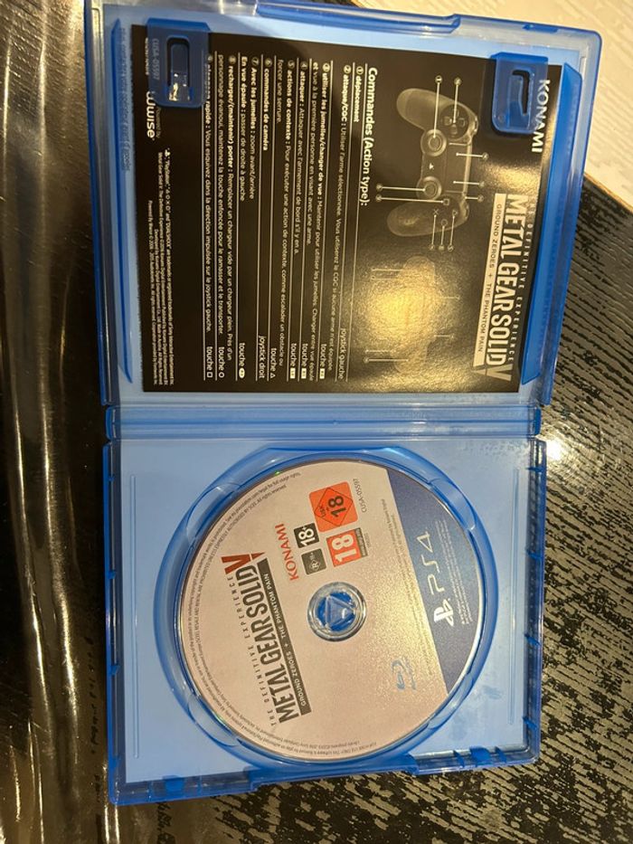 Metal Gear Solid V – The Definitive Experience – PS4 – PlayStation Hits - photo numéro 2