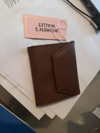 Porte monnaie femme marron neuf
