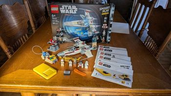 LEGO Star Wars - SMART Play : le X-Wing Red Five de Luke - 75423 