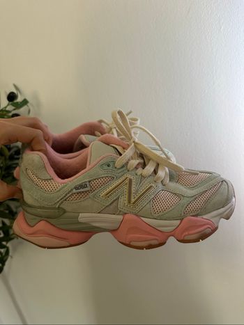 New Balance 9060