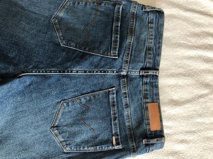 Jean femme - photo numéro 3