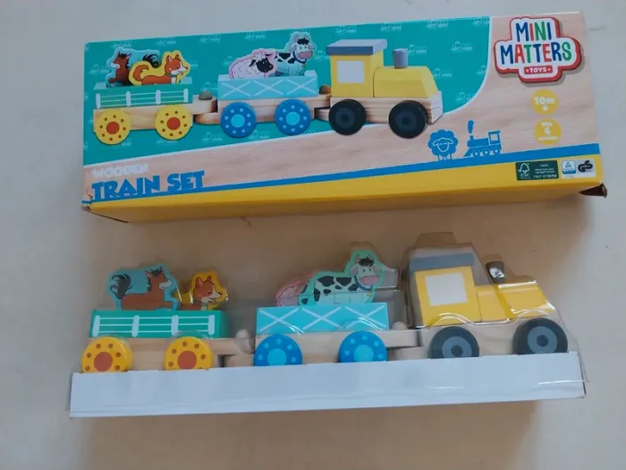 Train en bois / Mini Matters / comme neuf/ avec sa boite - photo numéro 2