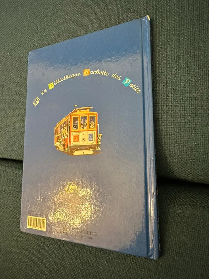 Livre Caroline en Amérique Bibliothèque Hachette des Petits Pierre Probst album bleu - photo numéro 2