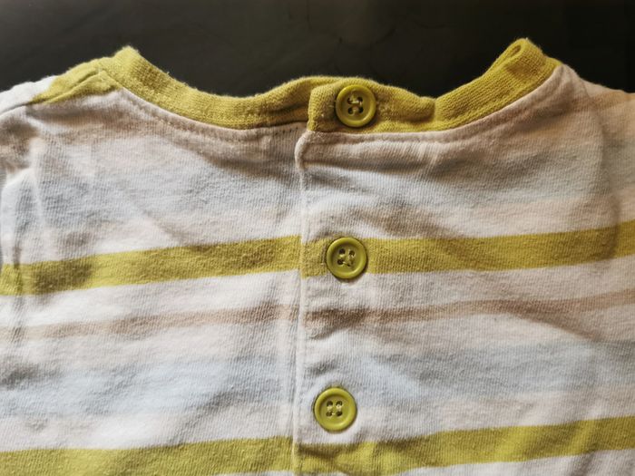 lot de 2 t-shirts taille 12 mois - photo numéro 6