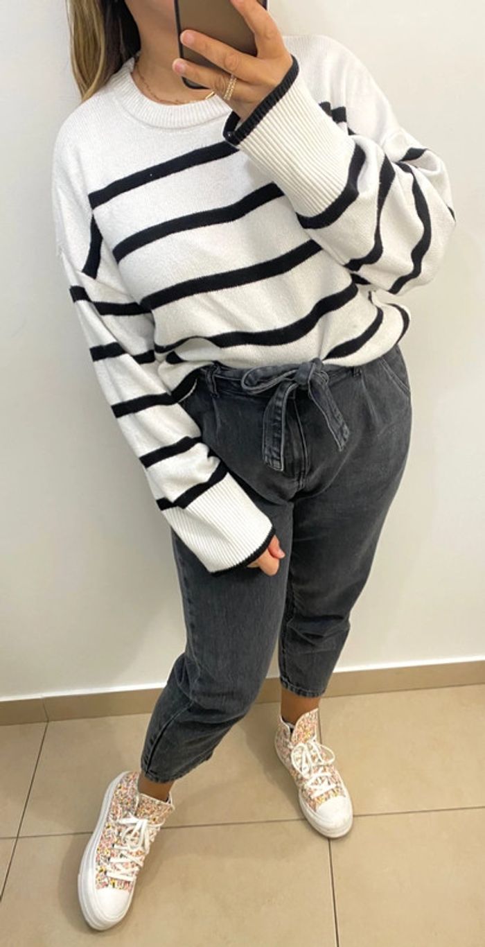 Superbe Pull Rayé Taille M - photo numéro 3
