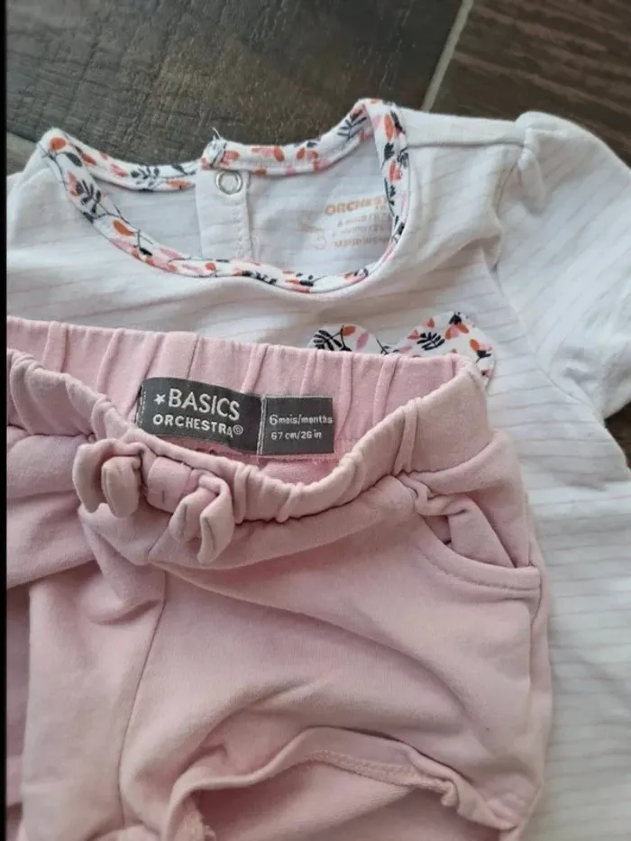 Ensemble 6 mois - photo numéro 2