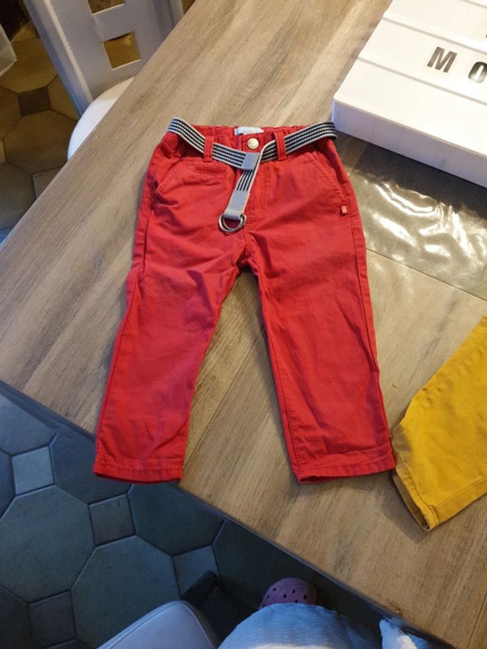 2 Jeans neuf 18 mois - photo numéro 3