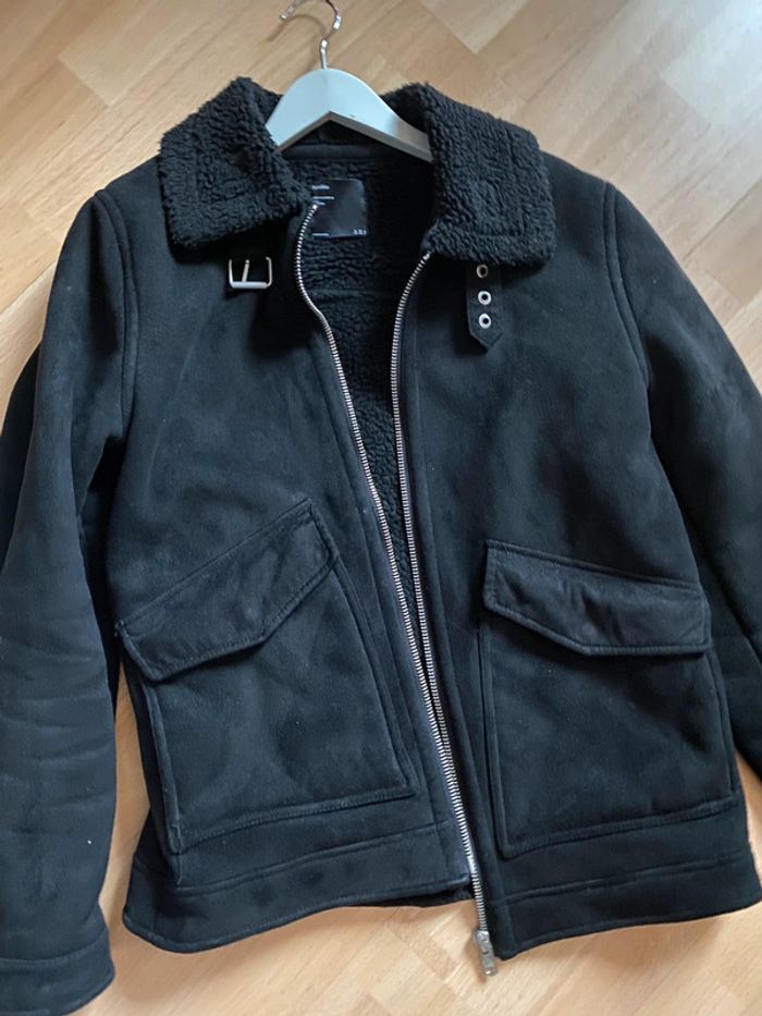 Veste Bershka effet suedé peau de pêche taille M - photo numéro 2