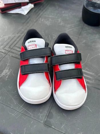 backets adidas