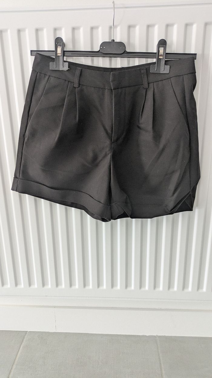 Short élégant