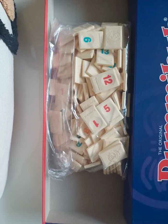 Rummikub original état neuf complet version multilingue (français) XXL 6 joueurs 6 ans + - photo numéro 3