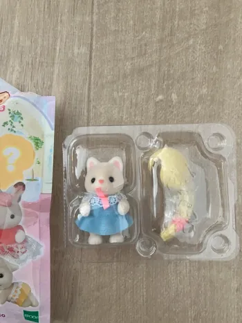 Baby fun hair séries sachet surprise figurine Sylvanian families