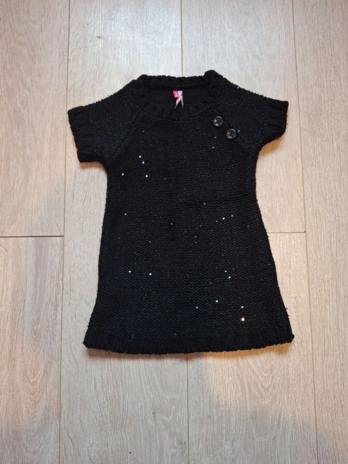 Robe pull manches courtes noire à paillettes